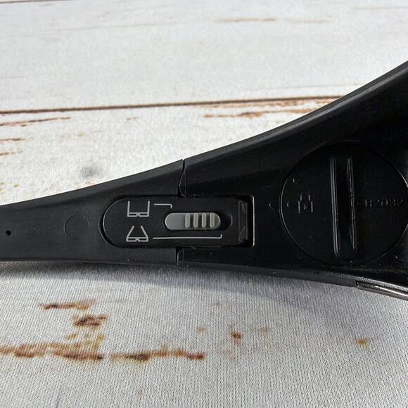 Sony TDG-BR100 3D Glasses – Active Shutter Rechargeable Tested - Picture 5 of 6